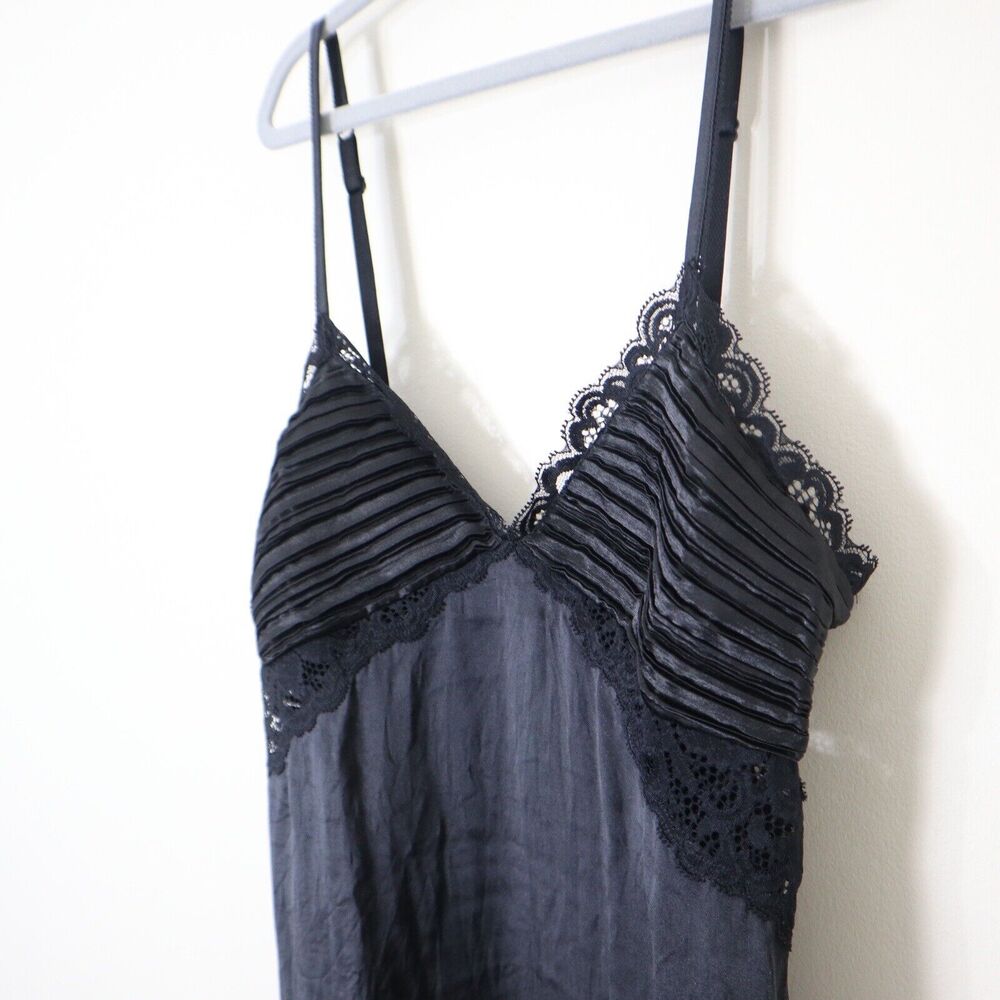 La Perla Size 2 US S Silk Blend Charmeuse Short Slip Nightie Ruched V Neck Lace - Picture 4 of 10